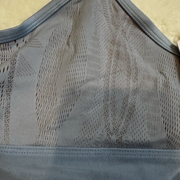 ALO Yoga Light Blue Sports Bra - Picture 3 of 4